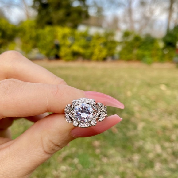 NEW Stamped 925 Silver Ring - Picture 4 of 8